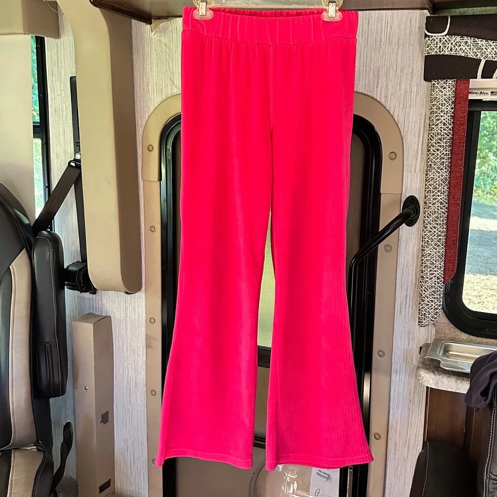Jessica Simpson Hot Pink Velour Pants Size M Flare Leg Fuchsia Super Soft